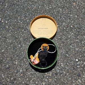 Erstwilder Art Nouveau Le Chat Noir Brooch